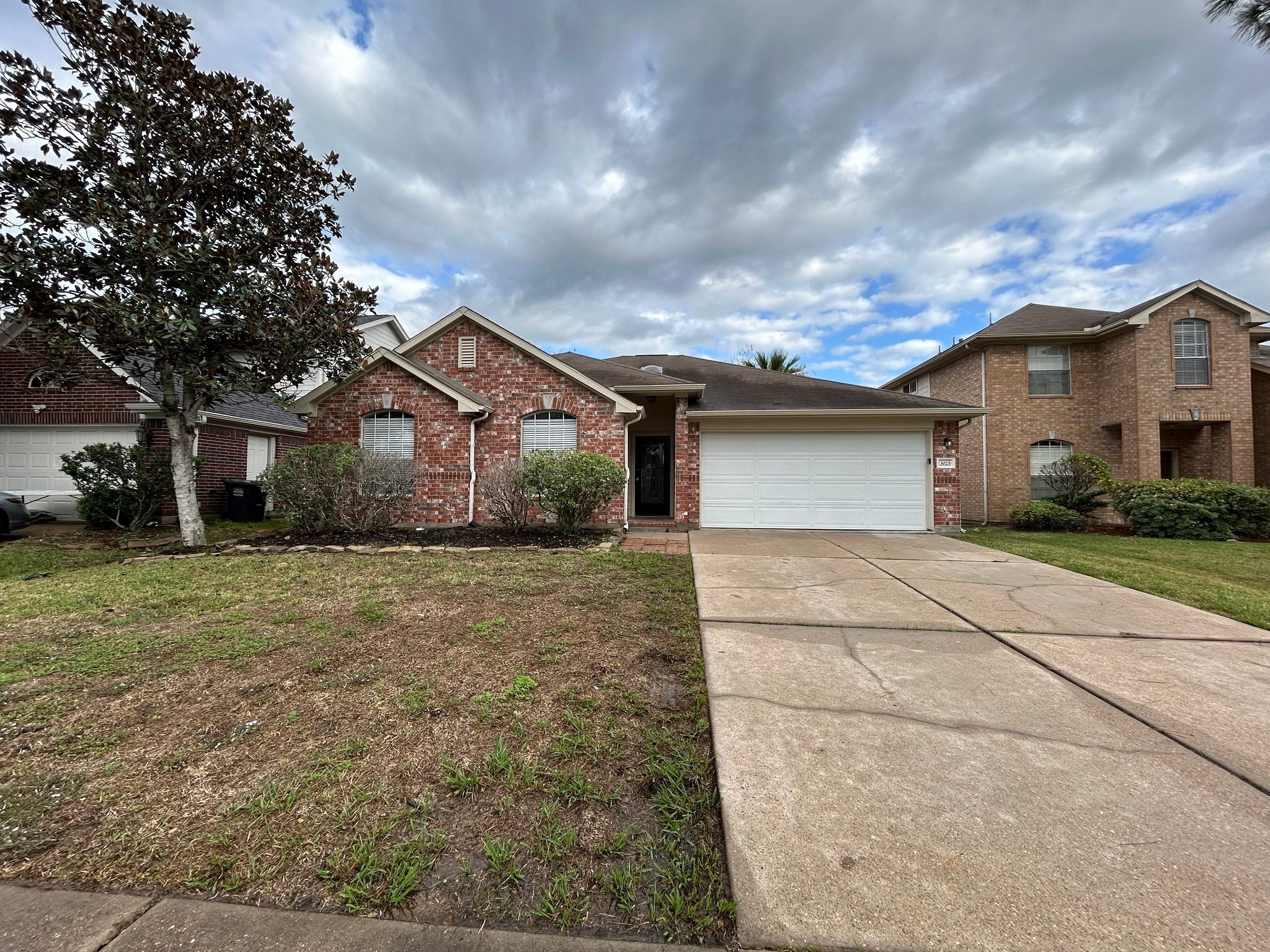 3023 Glen Cullen Lane Pearland TX 77584