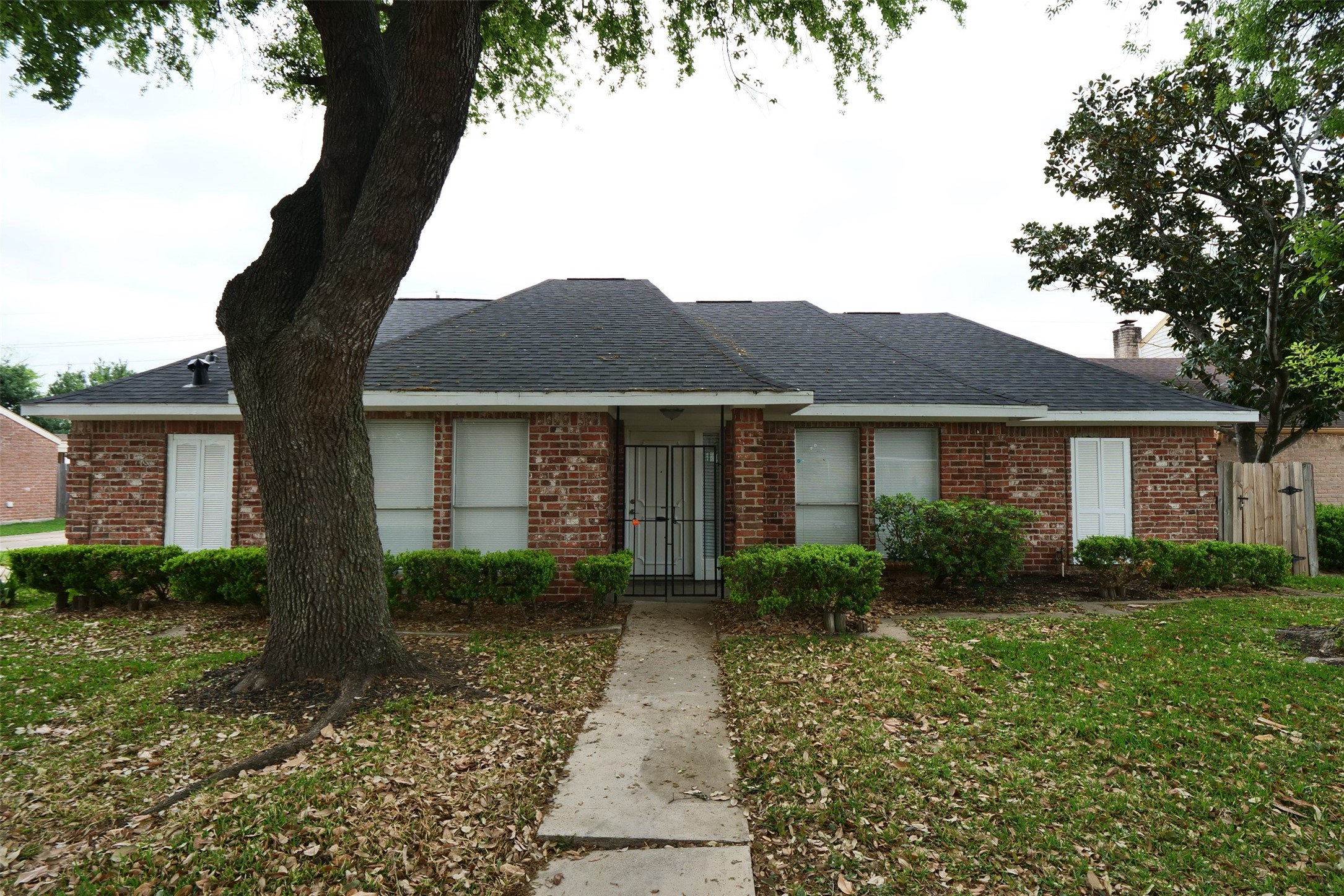 15214 Corona Del Mar Drive Houston TX 77083