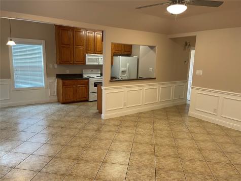 1018 S Booth Lane Alvin TX 77511