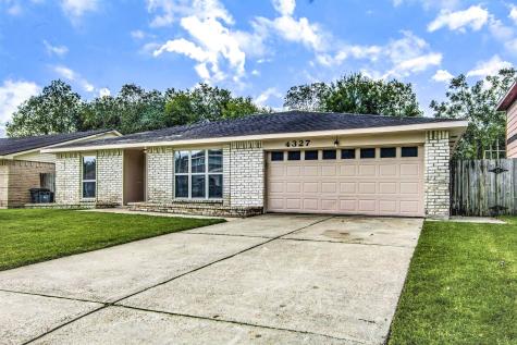 4327 Lucian Lane Friendswood TX 77546