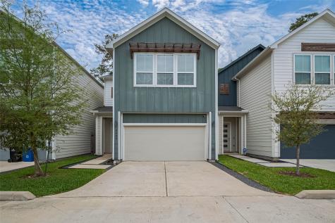 5209 Pinemont Creek Lane Houston TX 77018