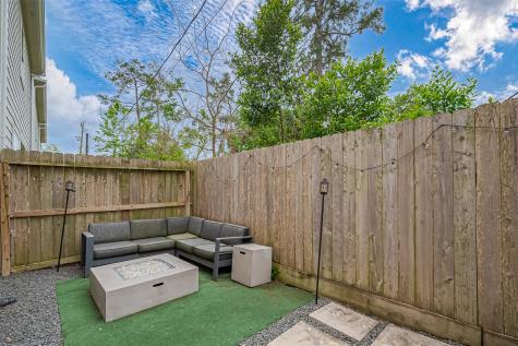 5209 Pinemont Creek Lane Houston TX 77018