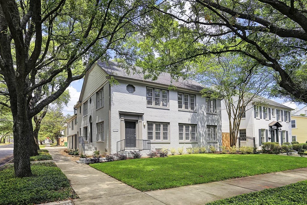 4811 Woodhead Street Houston TX 77098