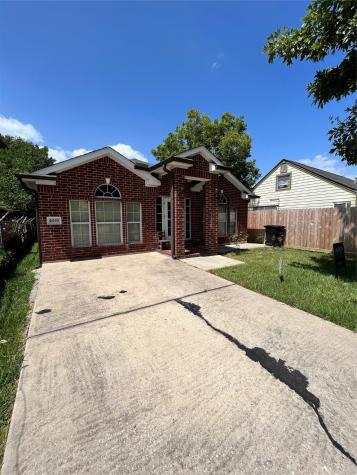 8019 Brumblay Street Houston TX 77012