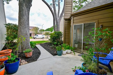5015 Autumn Forest Drive Houston TX 77091
