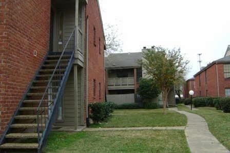 12500 Sandpiper Drive 81 Houston TX 77035