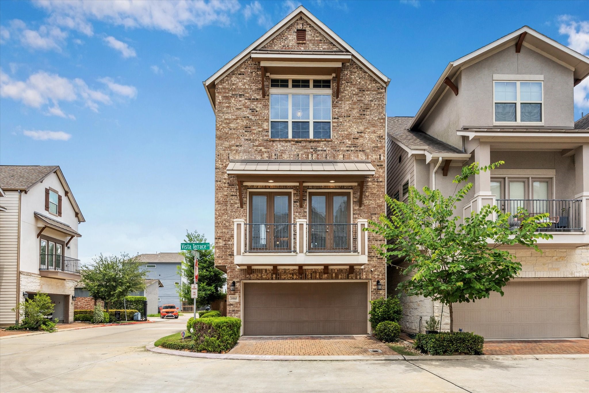 3510 Vista Terrace Lane Houston TX 77018