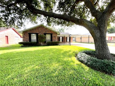1409 Sherwood Street Baytown TX 77520