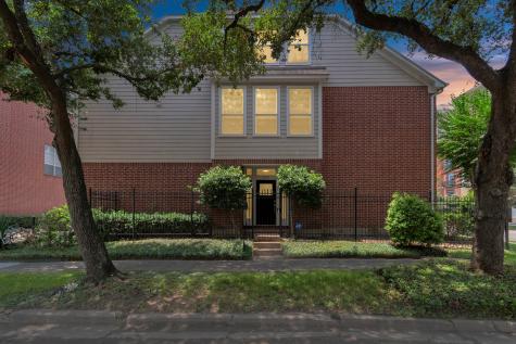 2901 W Dallas Street Houston TX 77019