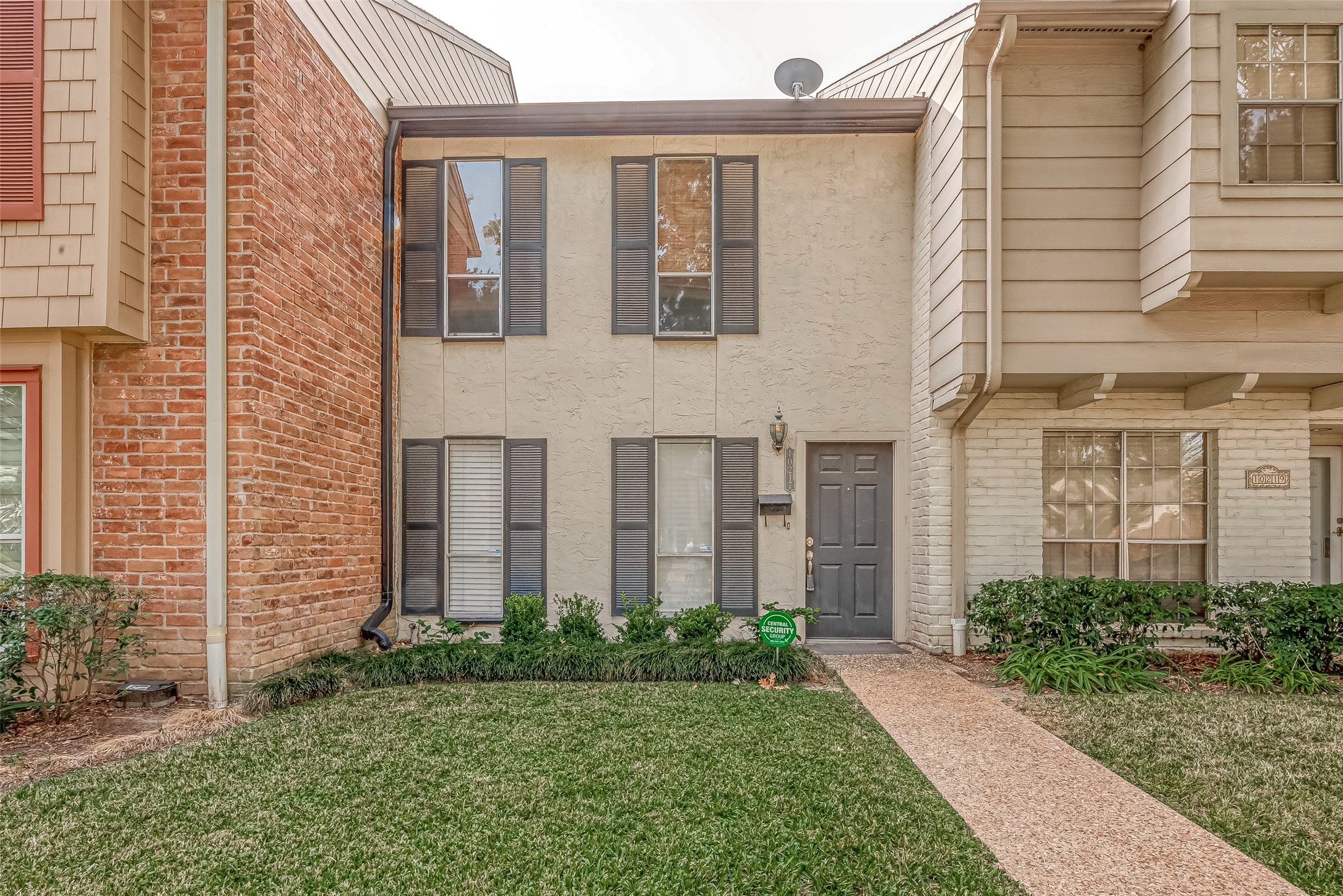 10217 Longmont Drive Houston TX 77042