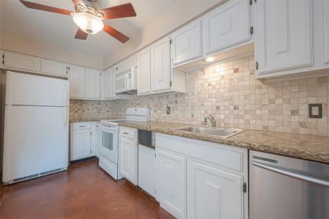 10217 Longmont Drive Houston TX 77042
