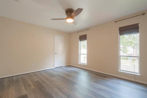 10217 Longmont Drive Houston TX 77042