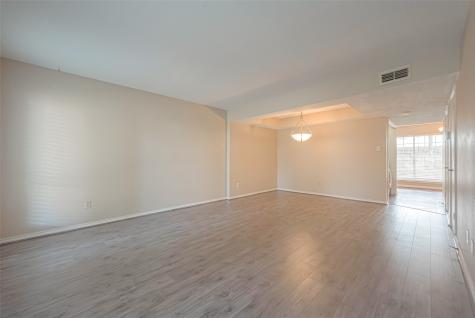 10217 Longmont Drive Houston TX 77042