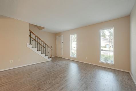 10217 Longmont Drive Houston TX 77042