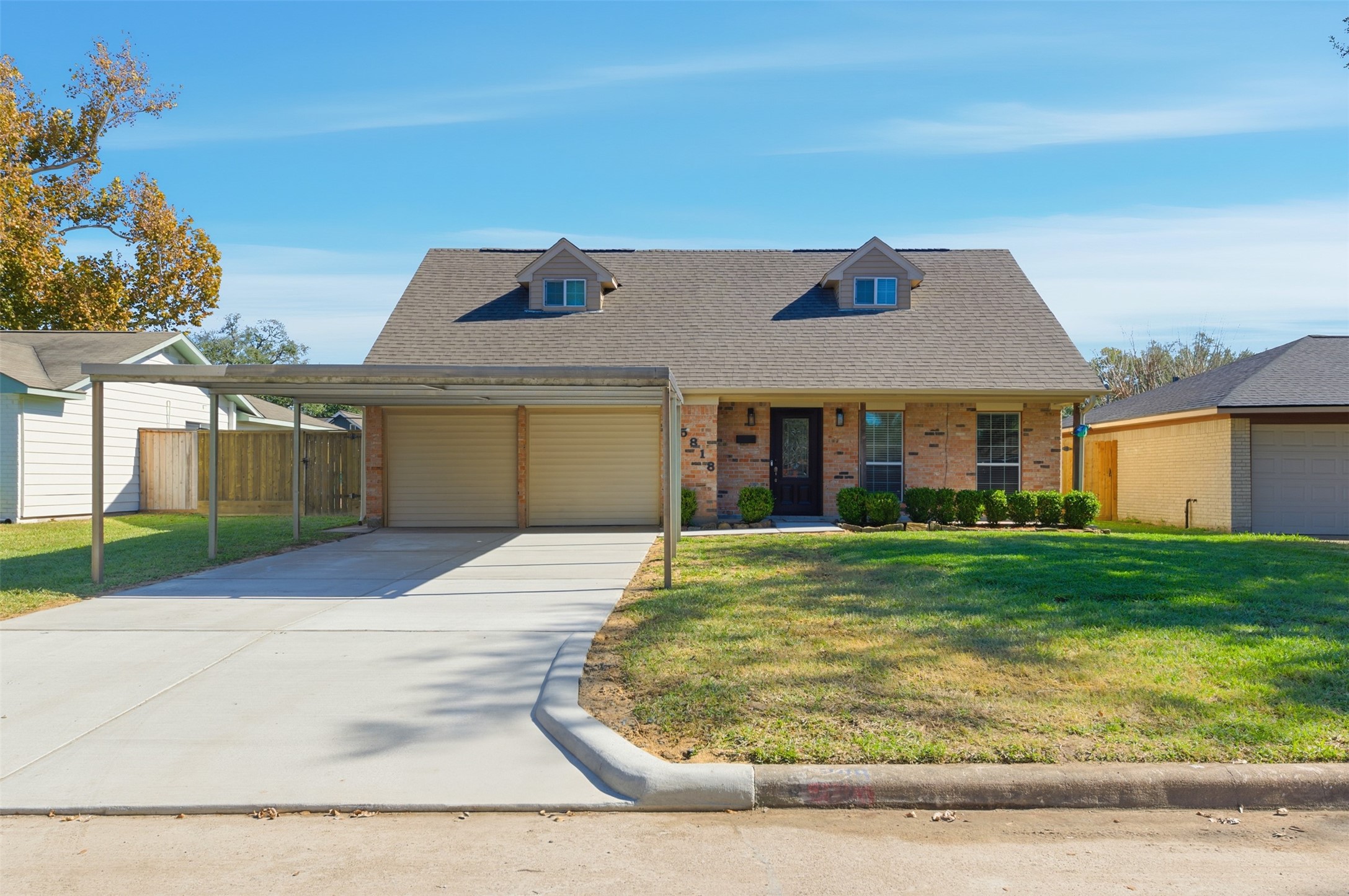 5818 Chinaberry Drive Houston TX 77092