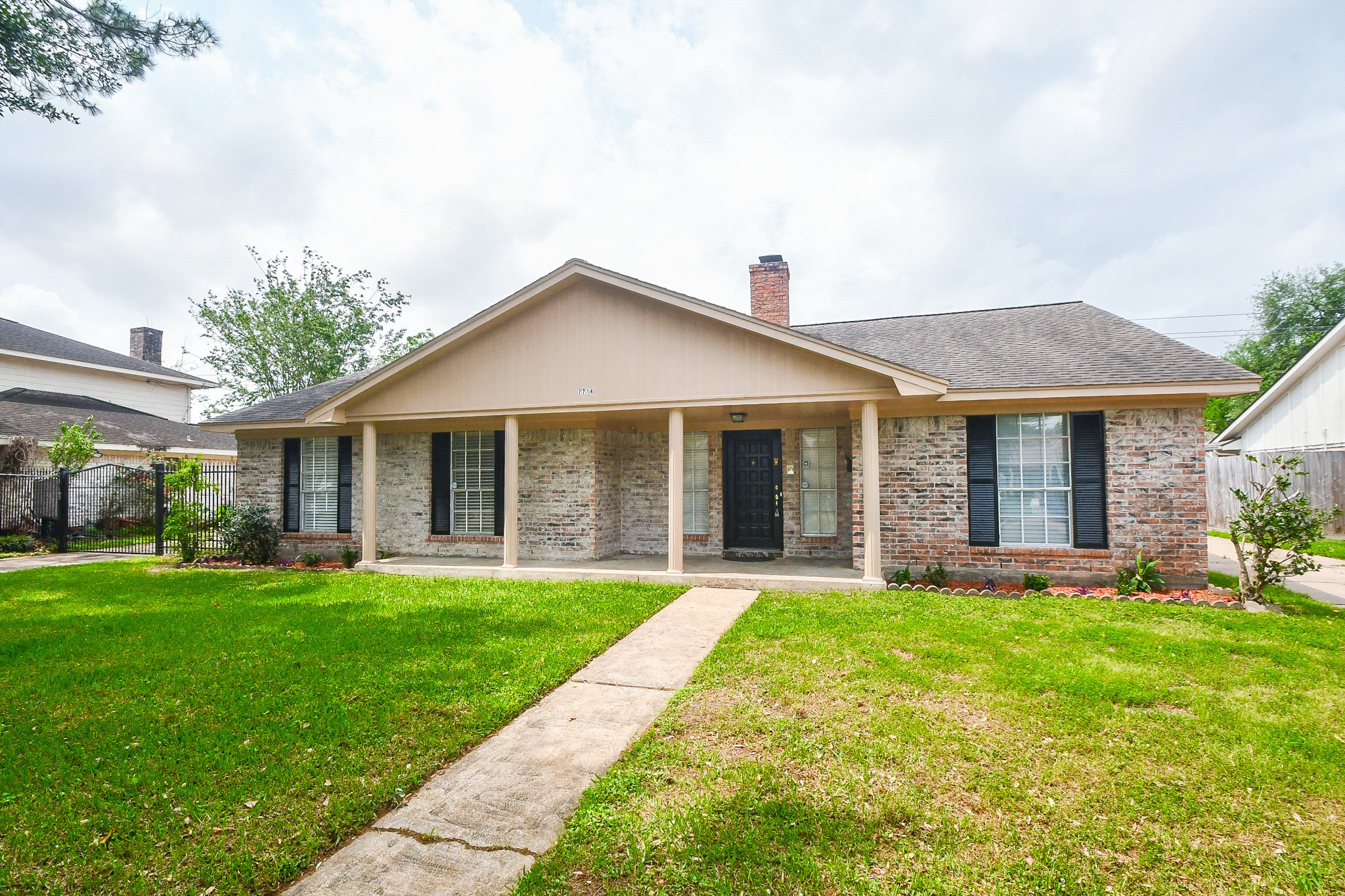 7714 Eichler Drive Houston TX 77036