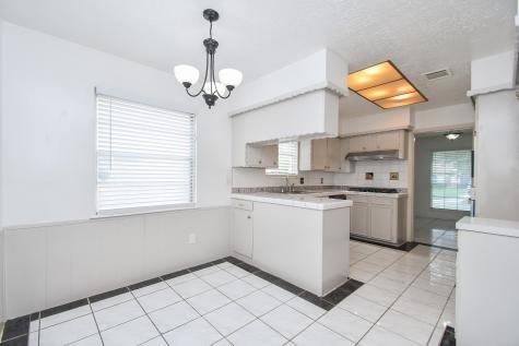 7714 Eichler Drive Houston TX 77036