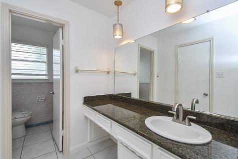 7714 Eichler Drive Houston TX 77036