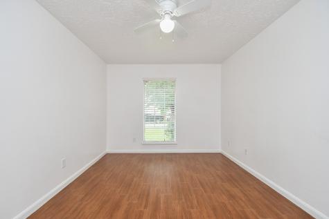 7714 Eichler Drive Houston TX 77036