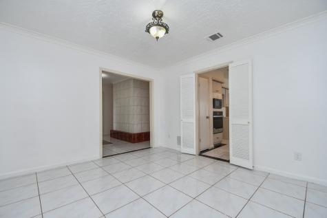 7714 Eichler Drive Houston TX 77036