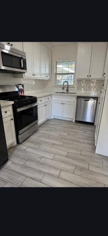 2319 Hollywood Street Dickinson TX 77539
