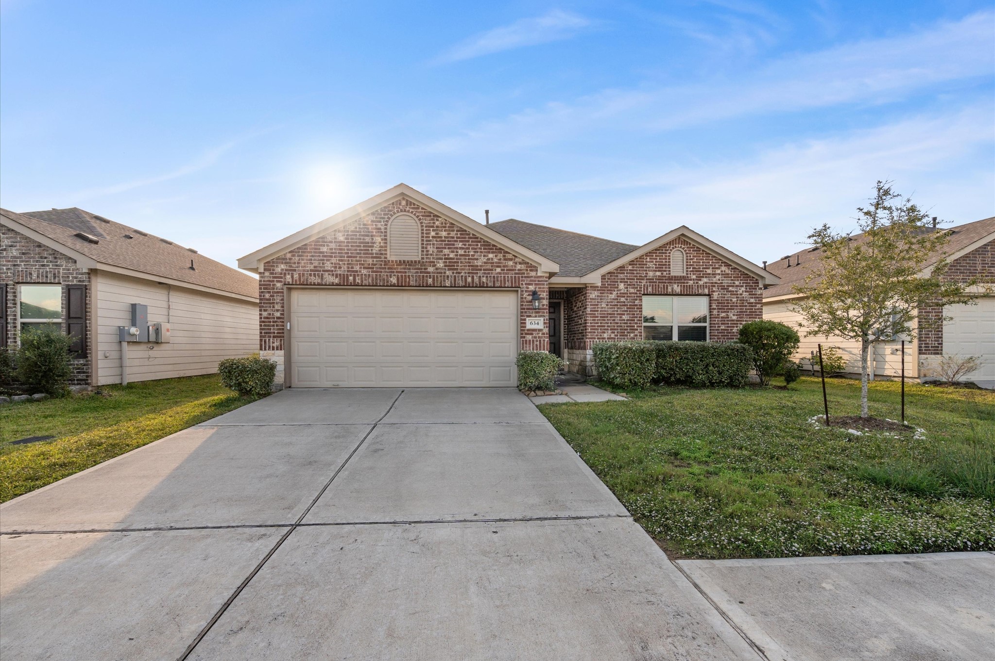 634 W Fairway Lake Drive Alvin TX 77511