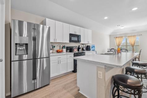 634 W Fairway Lake Drive Alvin TX 77511