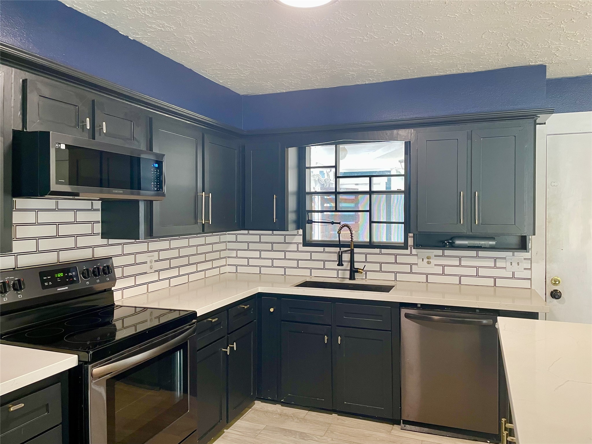 11811 Cedarcliff Drive Houston TX 77070