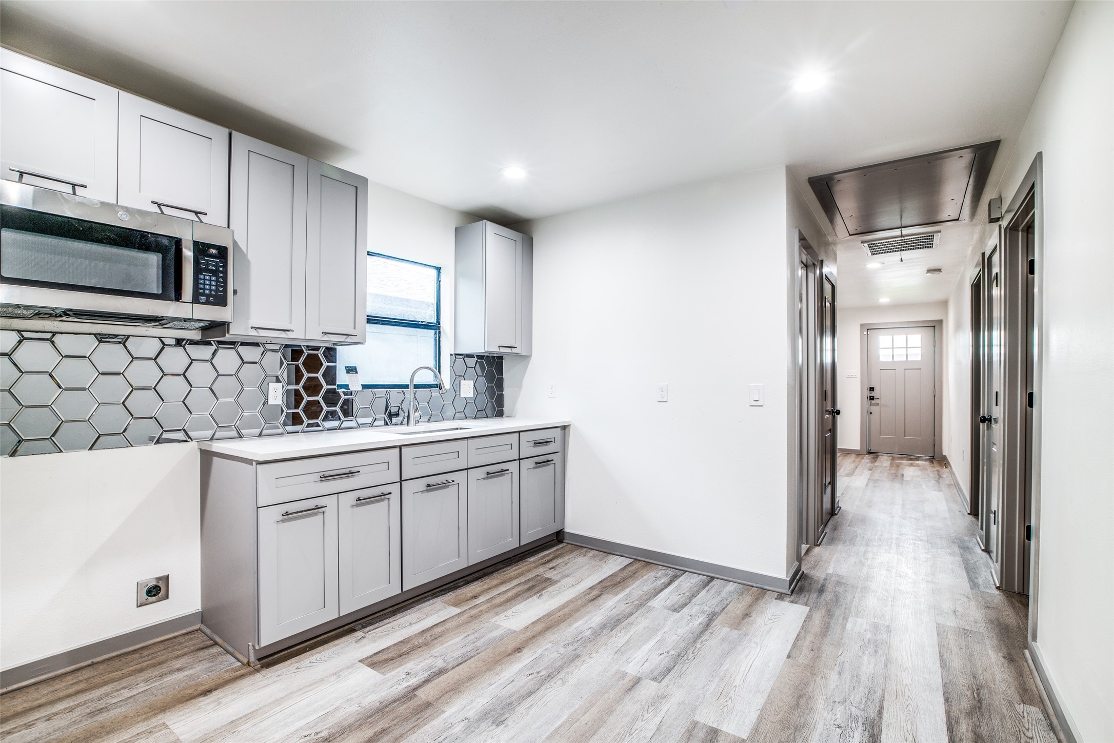 3821 Redbud Street Houston TX 77051