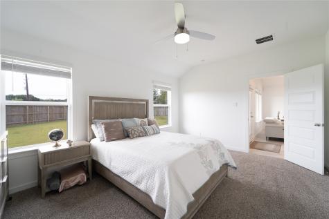 4990 Edgewood Drive Fresno TX 77545