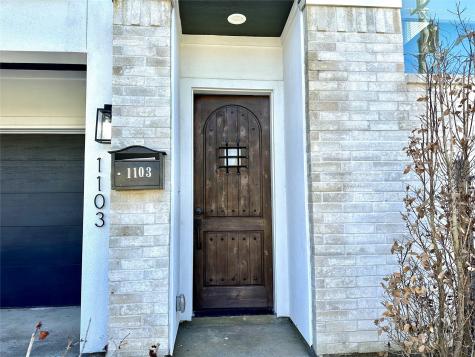 1103 Ruthven Street Houston TX 77019