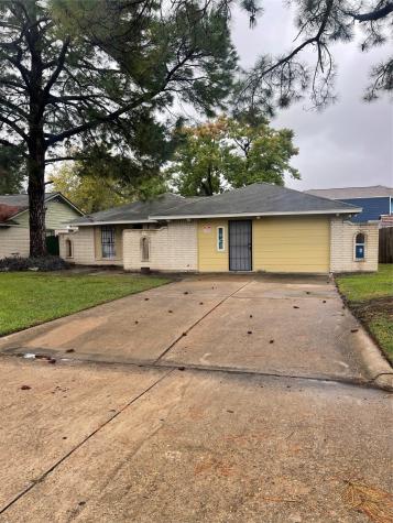 4514 Otterbury Drive Houston TX 77039