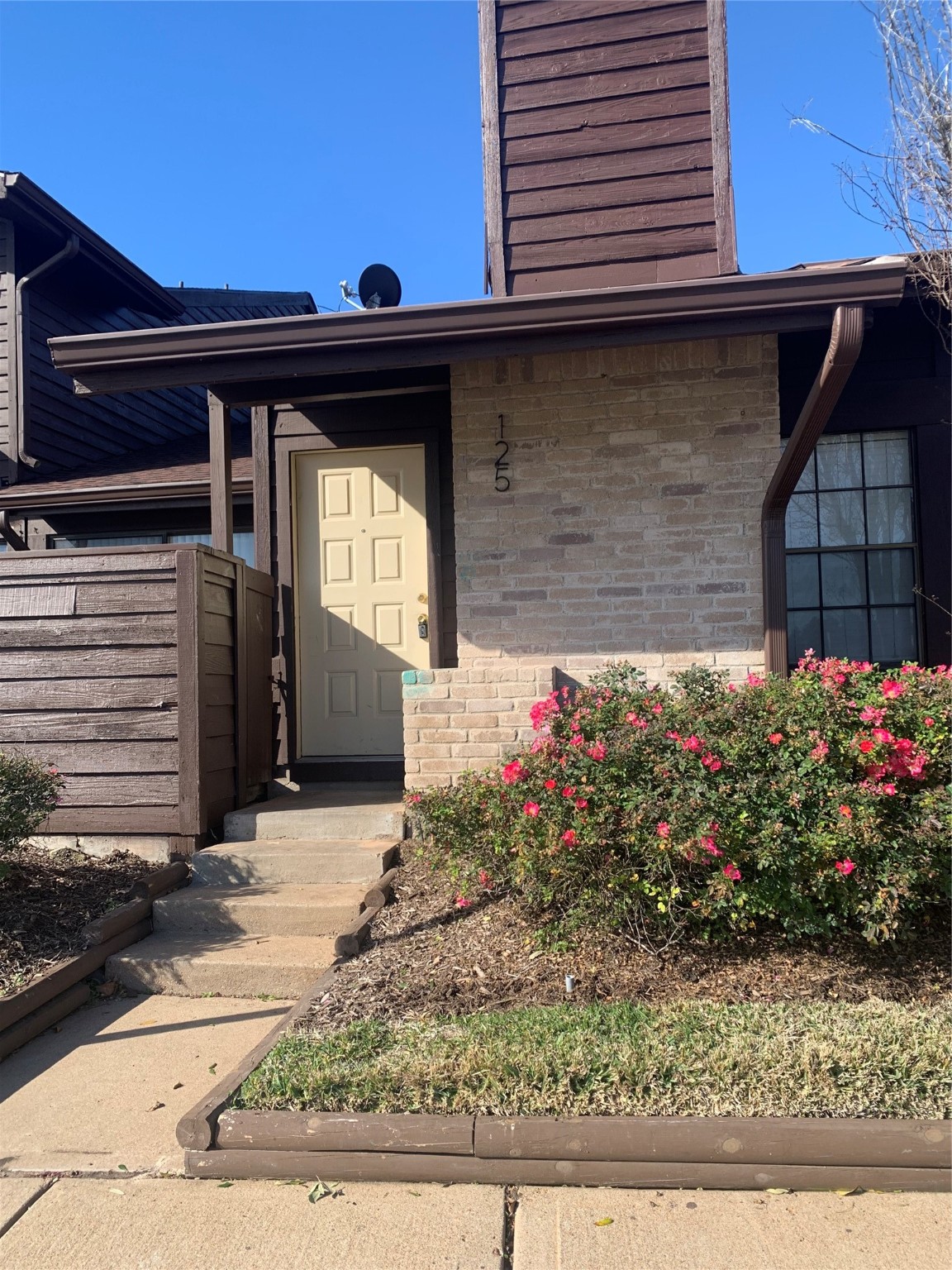 2611 Grants Lake Boulevard 125 Sugar Land TX 77479