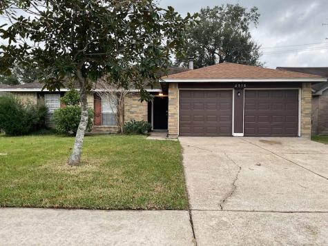2518 General Colony Drive Friendswood TX 77546
