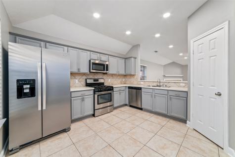 12266 Noco Drive Tomball TX 77375
