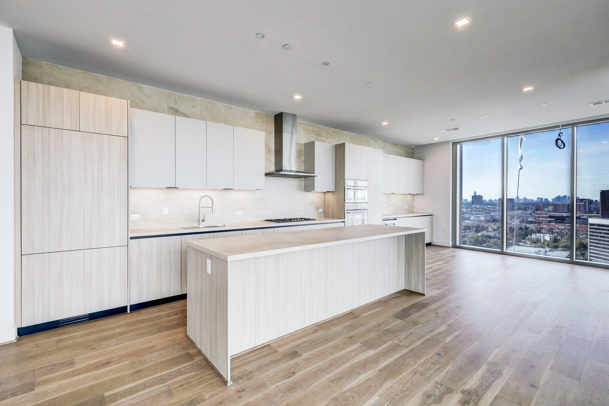 1711 Allen Parkway 2001 Houston TX 77019