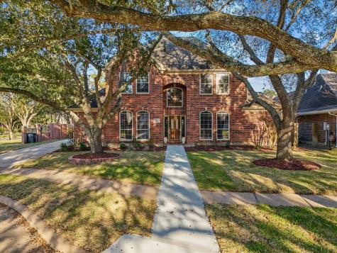 2210 Crimson Cove Court League City TX 77573