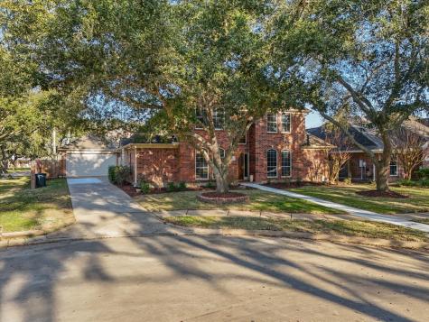2210 Crimson Cove Court League City TX 77573