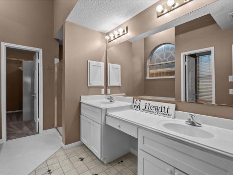 2210 Crimson Cove Court League City TX 77573
