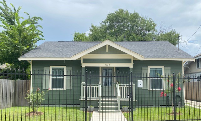 4107 Bering Street Houston TX 77003