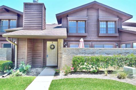 2611 Grants Lake Boulevard 203 Sugar Land TX 77479
