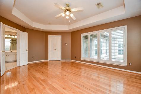 1827 Branch Hill Drive Pearland TX 77581