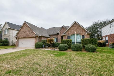 1827 Branch Hill Drive Pearland TX 77581