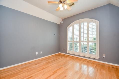 1827 Branch Hill Drive Pearland TX 77581