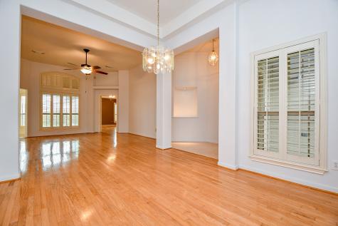 1827 Branch Hill Drive Pearland TX 77581