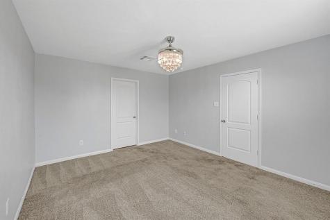 4902 Monarch Falls Lane Richmond TX 77469