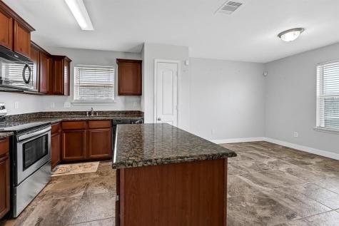 4902 Monarch Falls Lane Richmond TX 77469