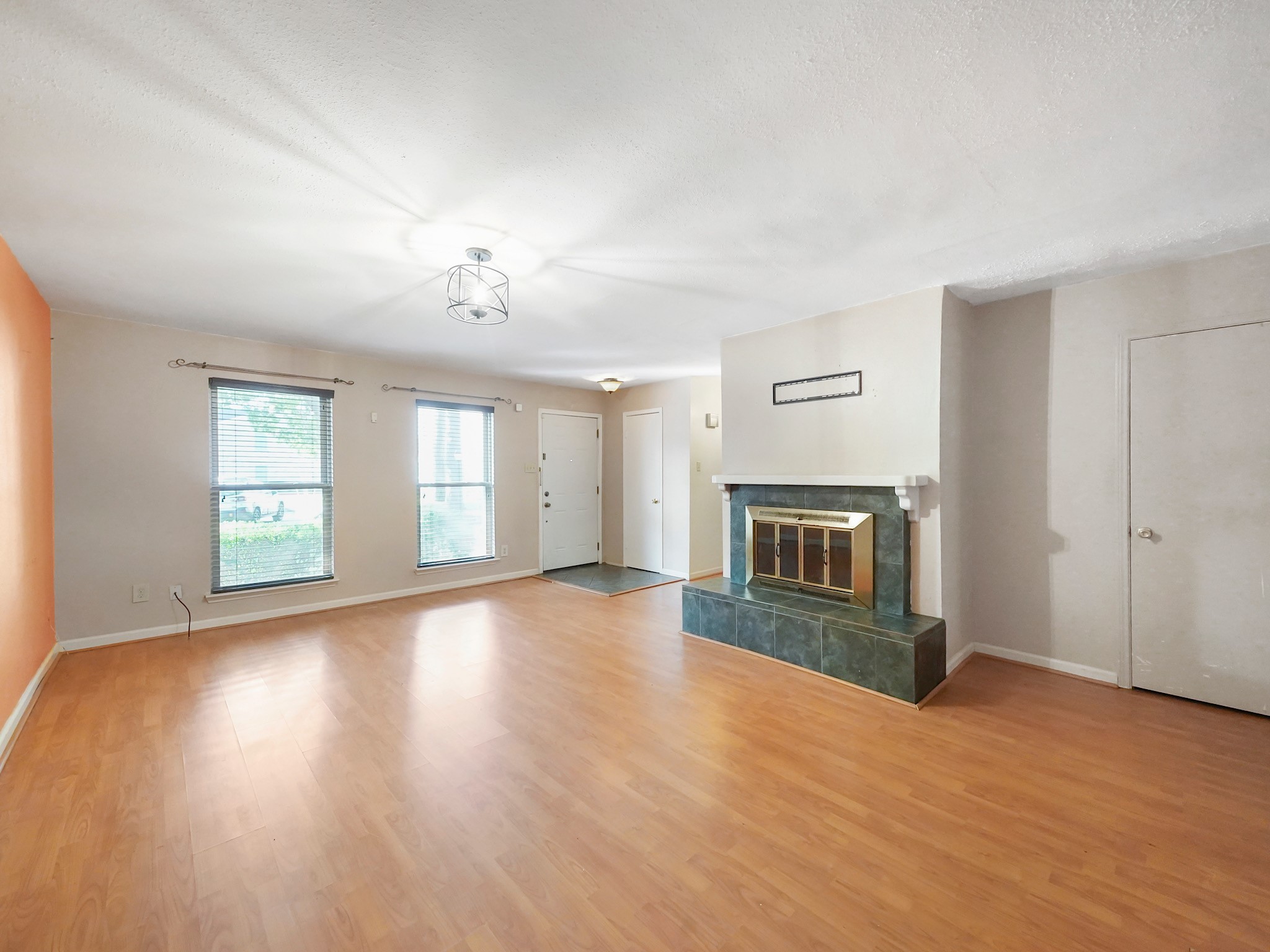 5800 Lumberdale Road 63 Houston TX 77092