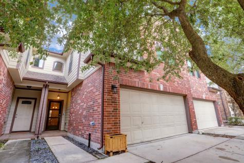 5230 Brinkman Court Houston TX 77091