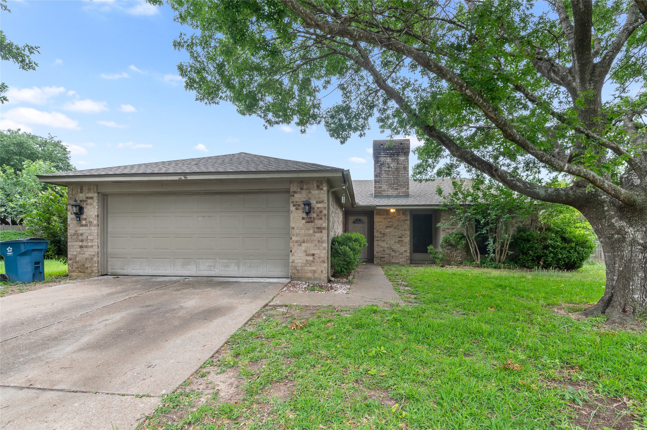 7935 Yellow Pine Drive Houston TX 77040